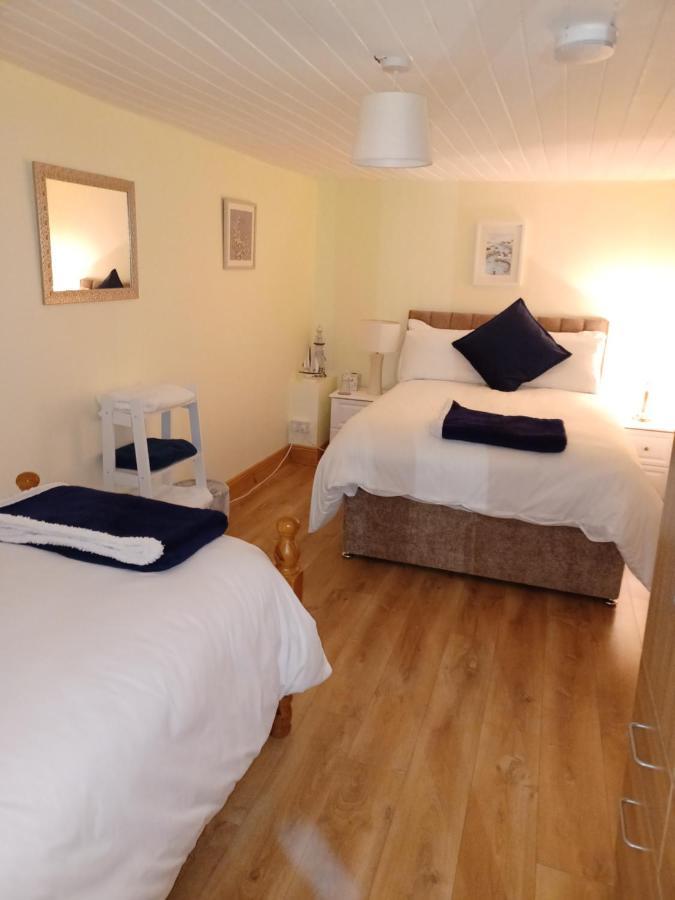 Kents Guesthouse Accommodation Kilmacthomas ห้อง รูปภาพ